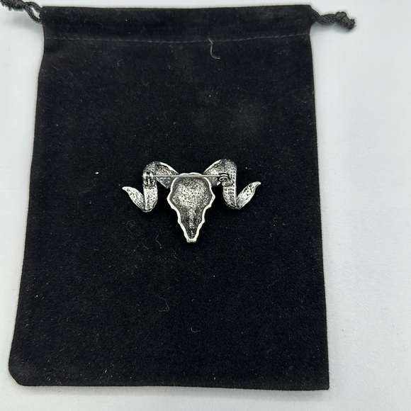 3 for $15 Deal: Ram Head Broach - Picture 2 of 3